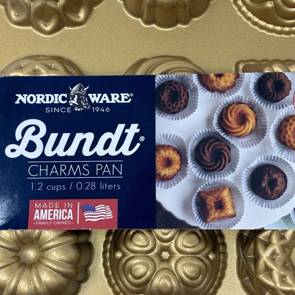 Nordic Ware Bundt Charms Gold Mini Cake Pan 1.2 Cup Premier Collection New